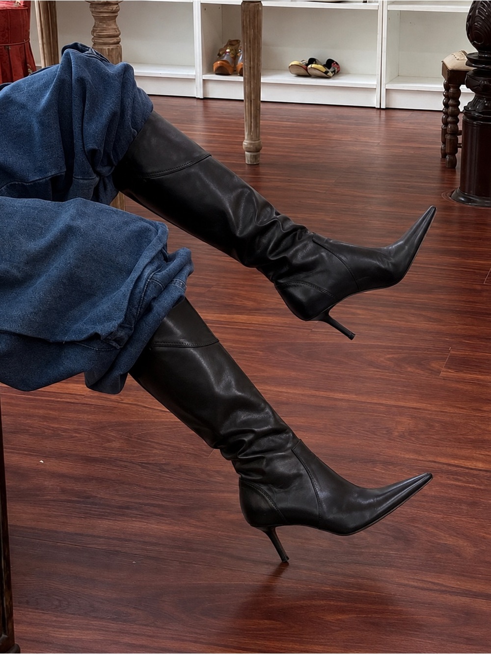 Vintage Christian Dior black leather knee-high stiletto boots Y2K US 8.5
